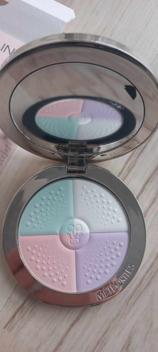 Guerlain Make-up: guerlain meteorites compact ouder – Nuovo e nell'imballaggio originale da Hüttikon venduto da ehro82 3