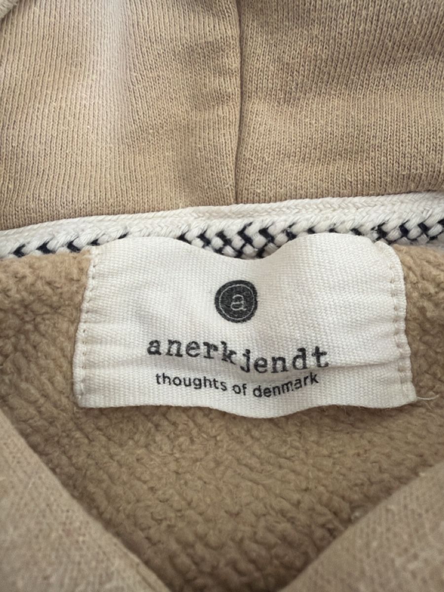 Pullover & Sweatshirts: Anerkjendt Hoodie Unisex – Gebraucht aus Zürich von jus_d9kb 1
