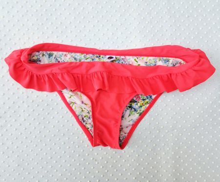 NEU! Tolle Yes or No Badehose Gr. 34