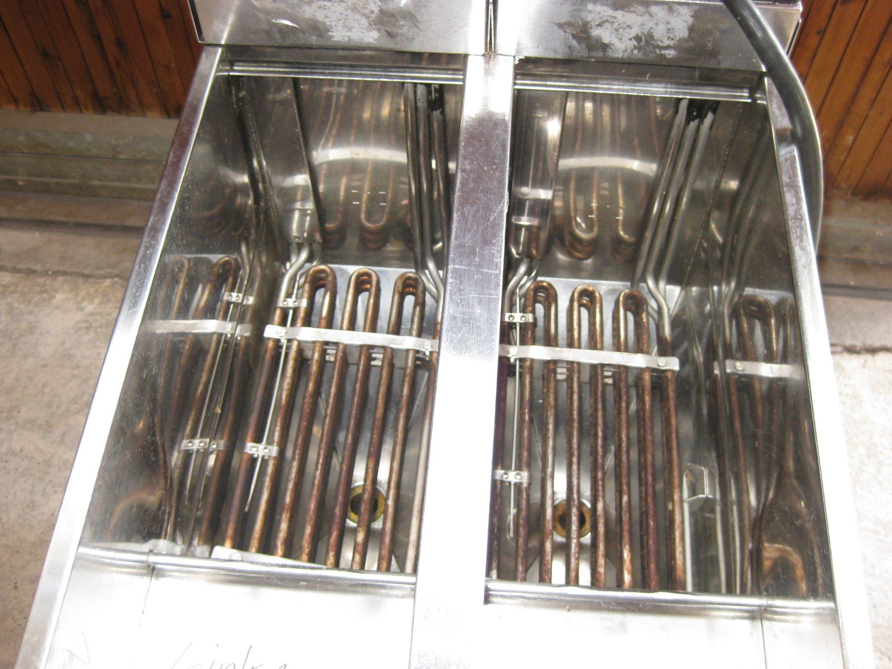 Elettrodomestici da cucina: Valentine Fritteuse 2-Kammer – Usato da Ufhusen venduto da porco02 4
