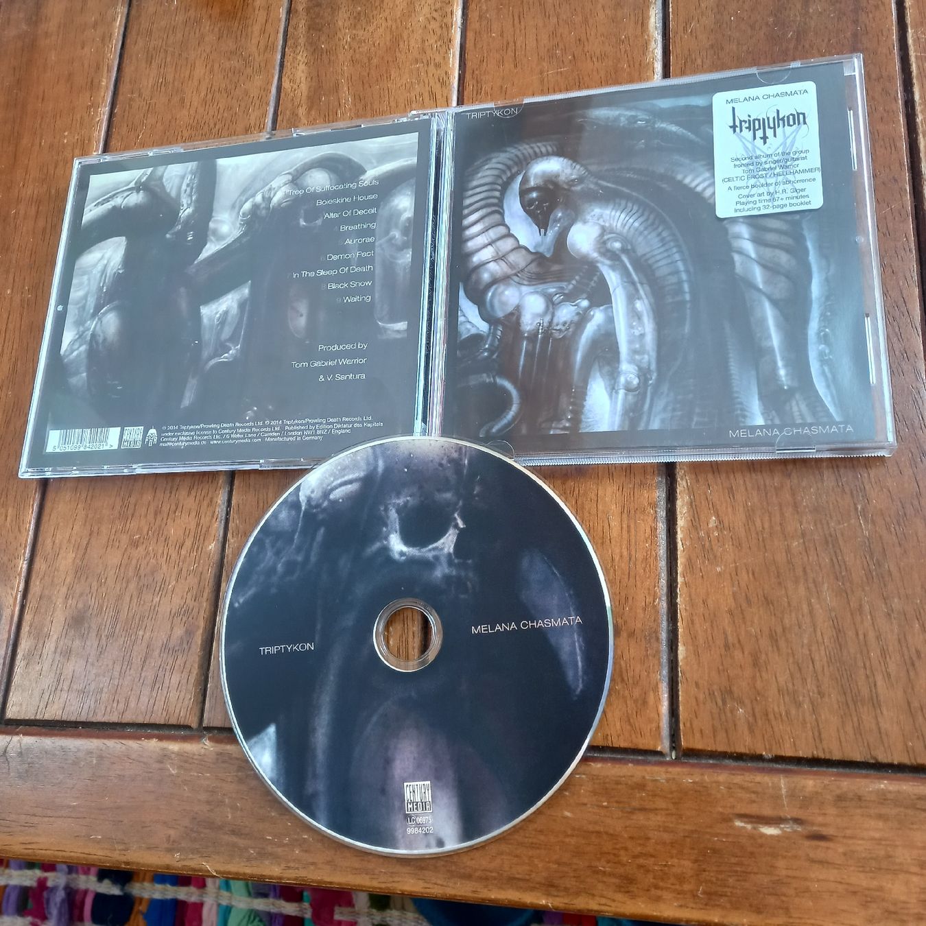 CD: triptykon - melana... – Usato da St-Cergue venduto da VeganWarrior