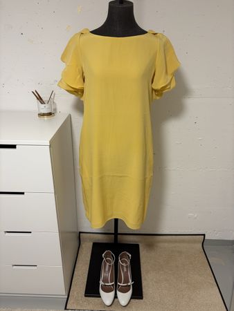 Valentino Kleid Seide gelb Grösse 40 sehr guter Zustand
