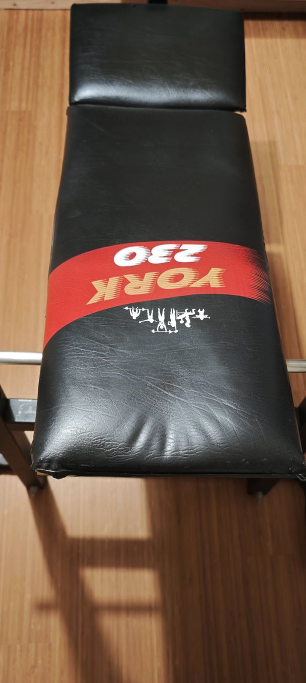 Hometrainer: Gym bench, regolabile used – Gebraucht aus Zürich von pnp026784774 2