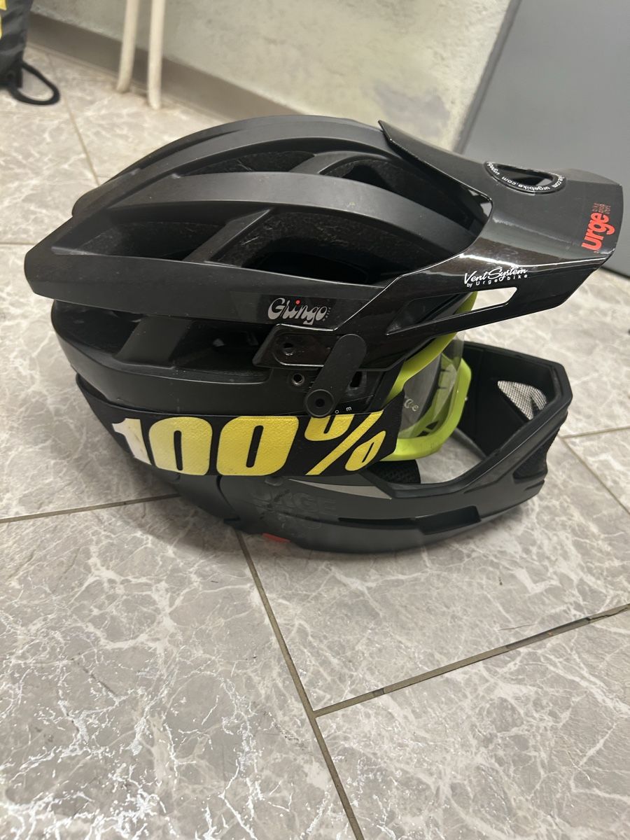 Casques: MTB FullFace Helm – D'occasion à Bleienbach par lea_my5x 2