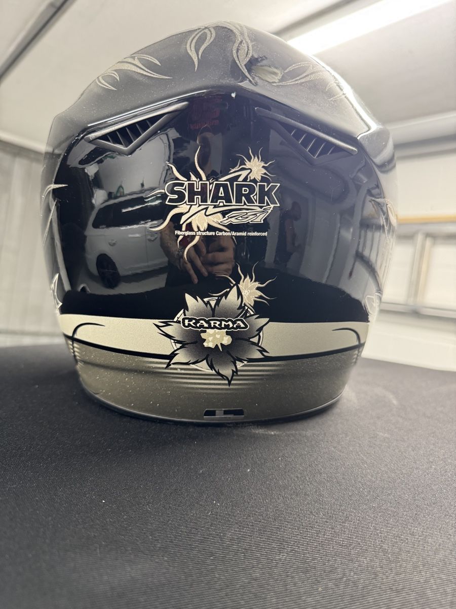 Casques & visières: Shark – Neuf (Voir description) à Niedergösgen par Locos_99 2