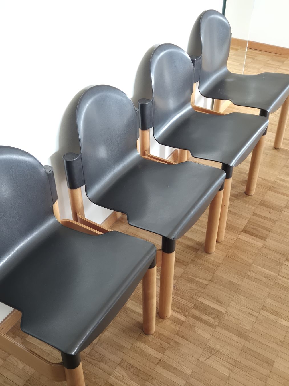 Thonet Stühle: Stühle Thonet Flex 2000 -- 4 Stück – Neu (gemäss Beschreibung) aus Zürich von rudakka