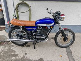 Yamaha RD 250, Veteran, Top