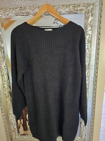 Schönes Strickkleid Gr. L Neu