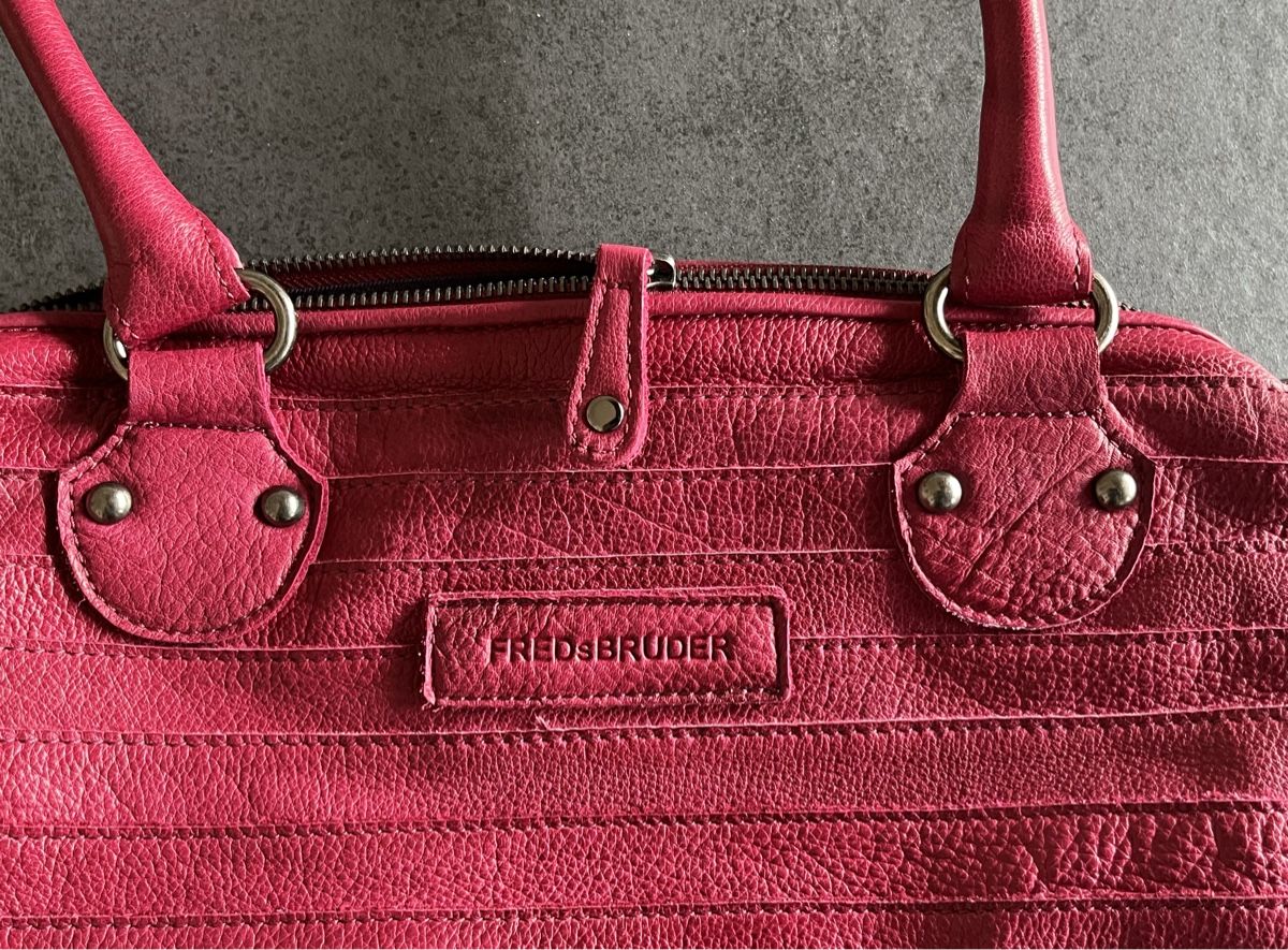 FredsBruder Borse da donna: FREDsBRUDER Leder Handtasche – Usato da Basel venduto da Cmueggi 4