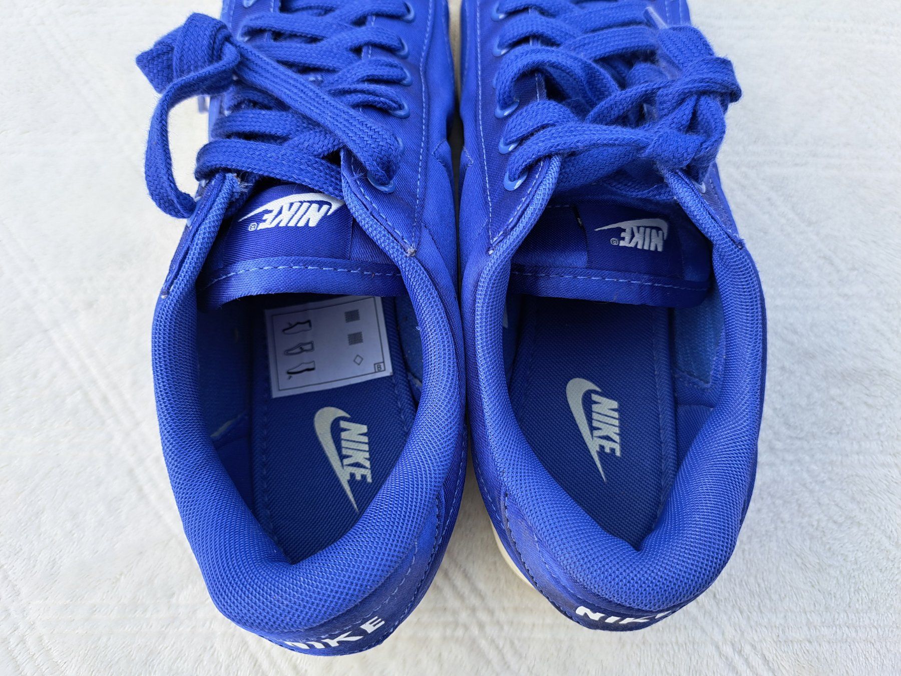 Nike Scarpe da donna: NEU! Violette Nike Sneaker Gr. 40 – Nuovo e nell'imballaggio originale da Gysenstein venduto da joshuas81 2