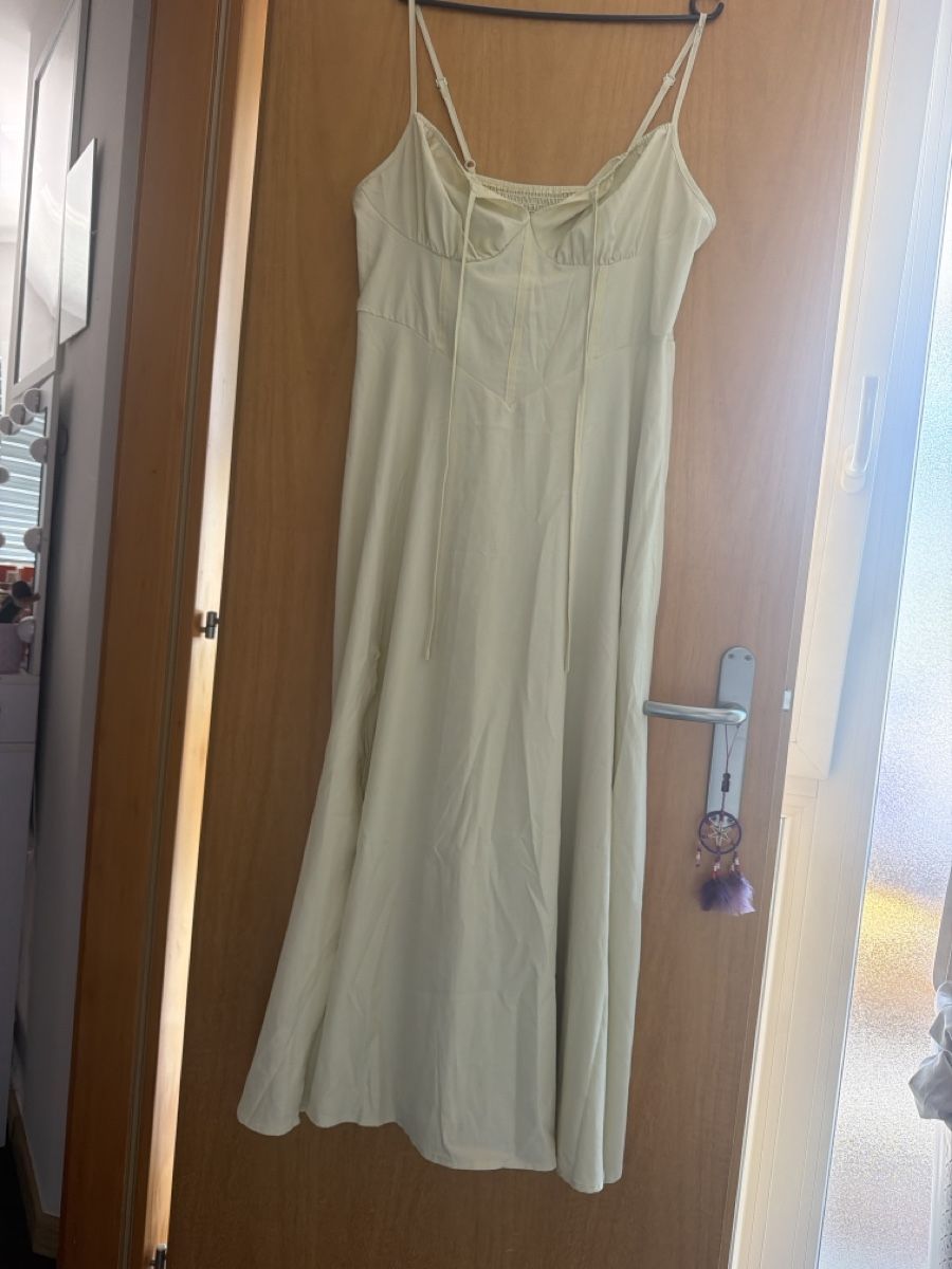 Shein Robes: robe longue shein  – Neuf (Voir description) à Sion par tatiana.1508 2