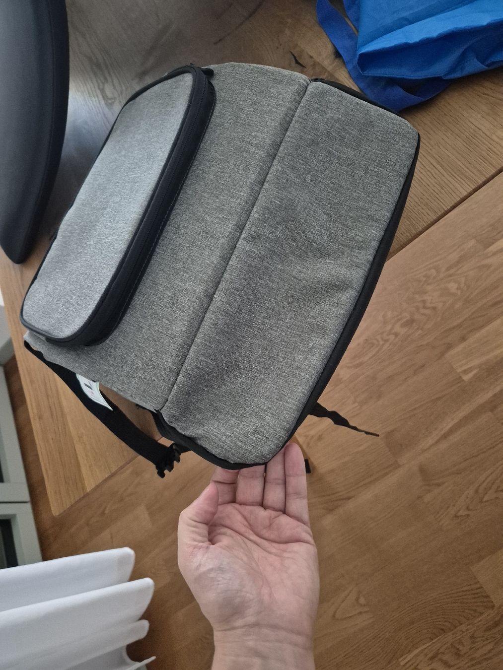 Seggiolini per auto: seggiolino portatile  – Usato da Sennhof venduto da rob_lyh6 5