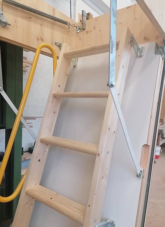 Scale: Treppe 3-teilig – Nuovo e nell'imballaggio originale da Menznau venduto da Rzanggi
