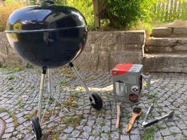 Holzkohlegrill Weber Kugelgrill schwarz mit Zubehör