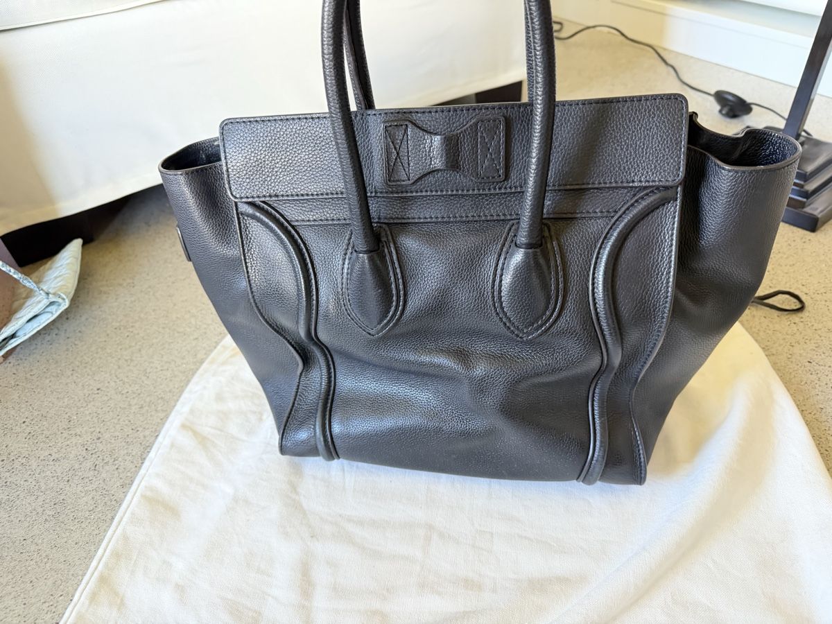 Celine Borse da donna: Celine Trapeze Tasche Schwarz Leder – Usato da Zumikon venduto da Roman24zh 3