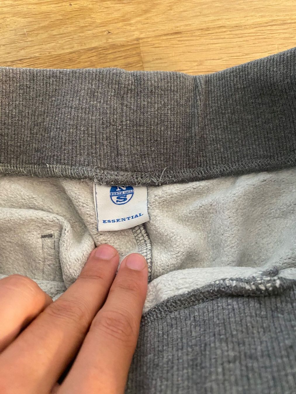 Pantalons: North Sails Grösse XS Trainerhose Trainingshose – D'occasion à St. Gallen par ka_mo 2