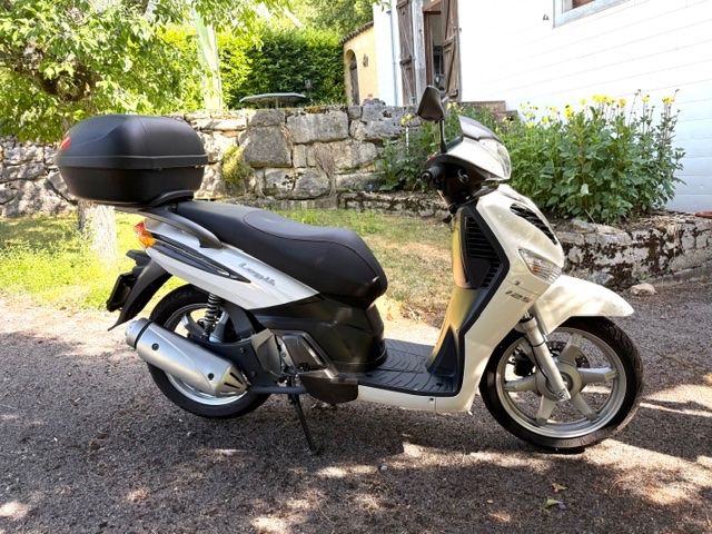 Tell Scooter: Scooter 125 – Usato da Sonvilier venduto da Jawasonvi 1