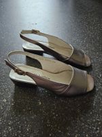Pumps mit Sling-Riemen Cherry Boutique Grösse 35.5 Neu gold