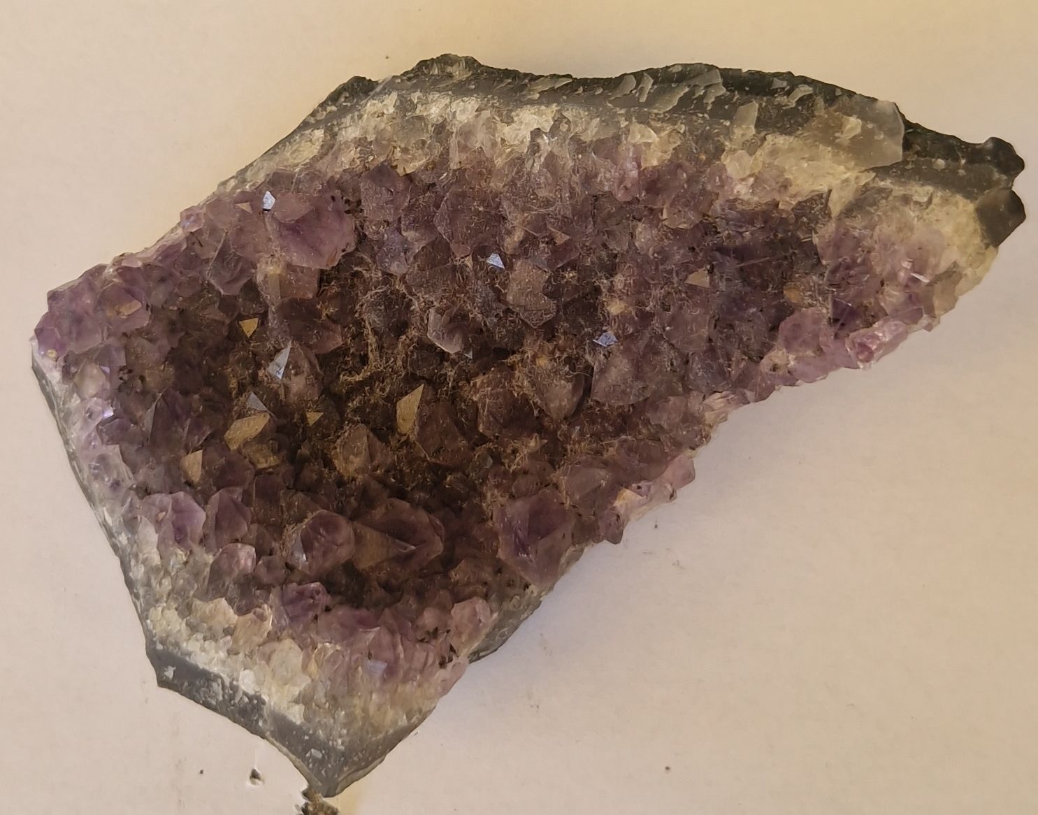 Mineralien & Heilsteine: Amethyst – Gebraucht aus Lyss von BananaJoe94