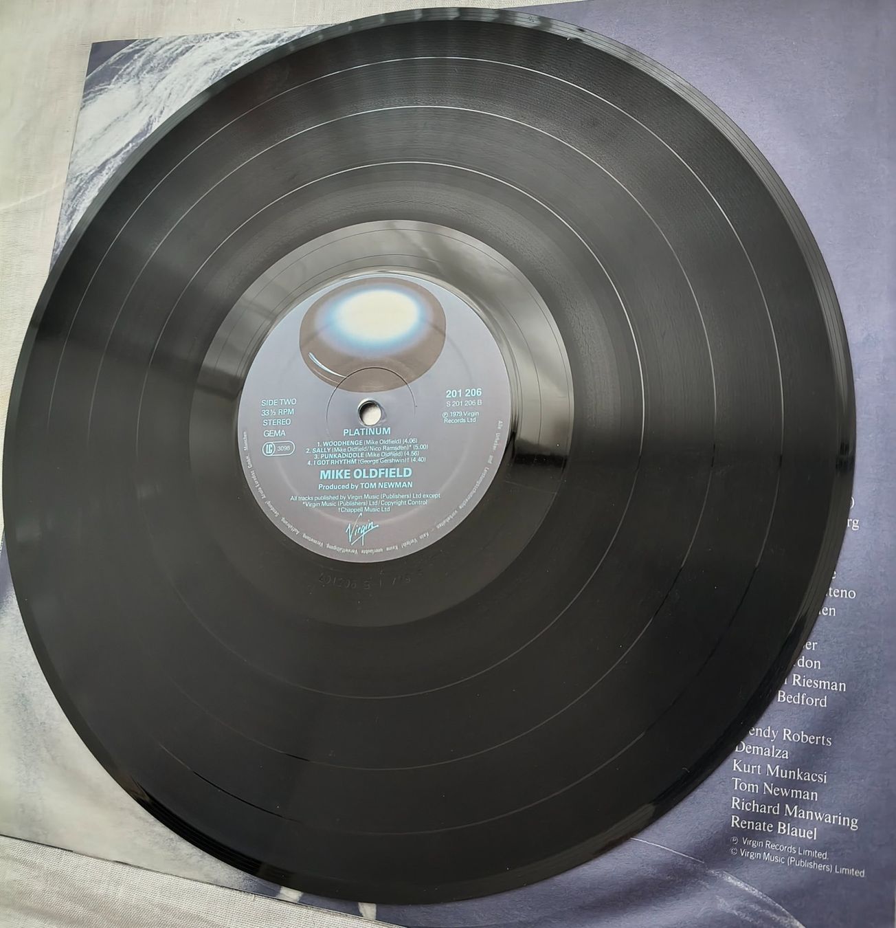 Dischi in vinile: LP "MIKE OLDFIELD - PLATINUM" – Usato da Binningen venduto da mar_2jlr 8