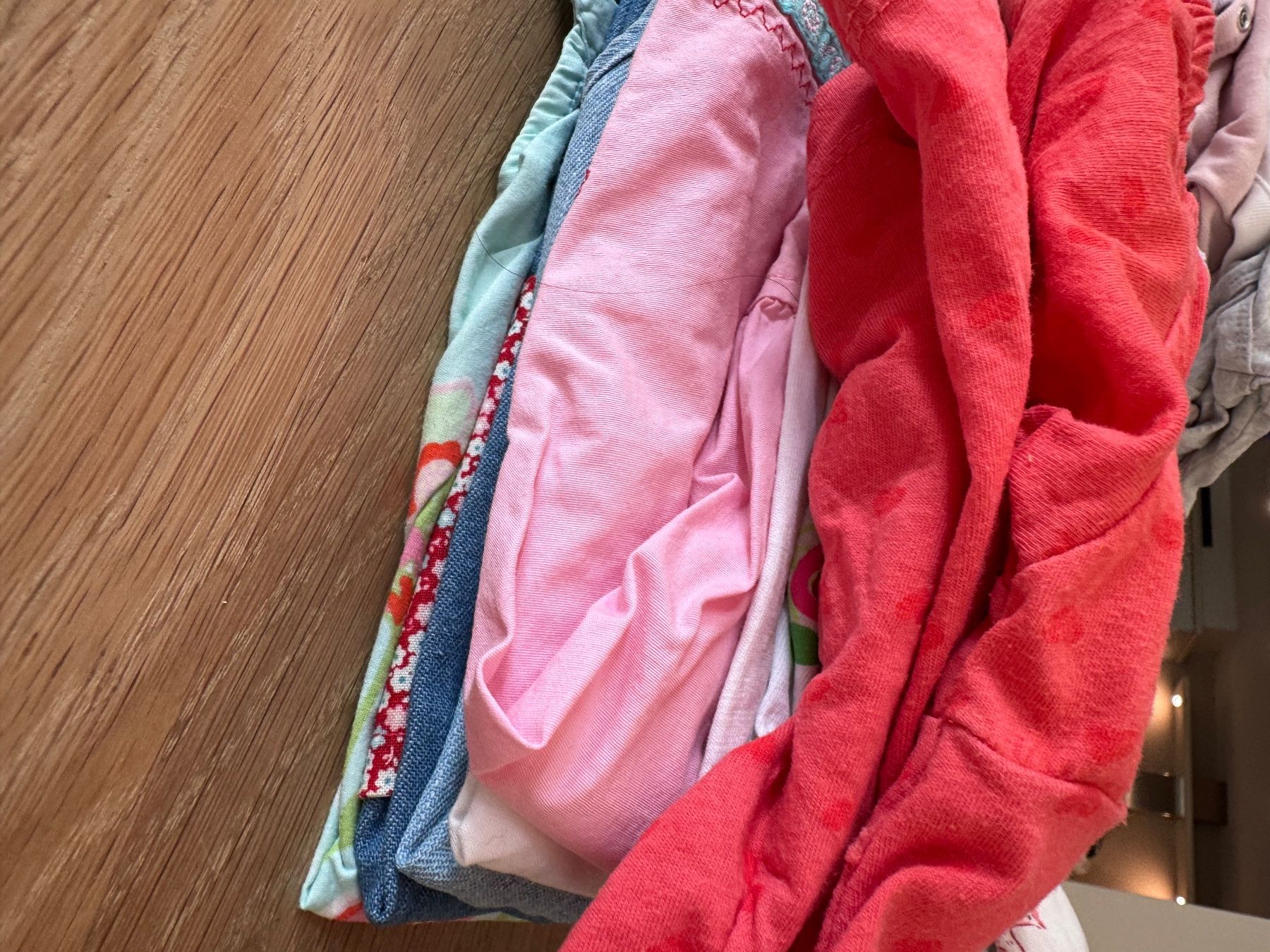 Ensembles coordonnés: Kleiderpaket Mädchen Grösse 86 – D'occasion à Hinwil par Bbudget 2