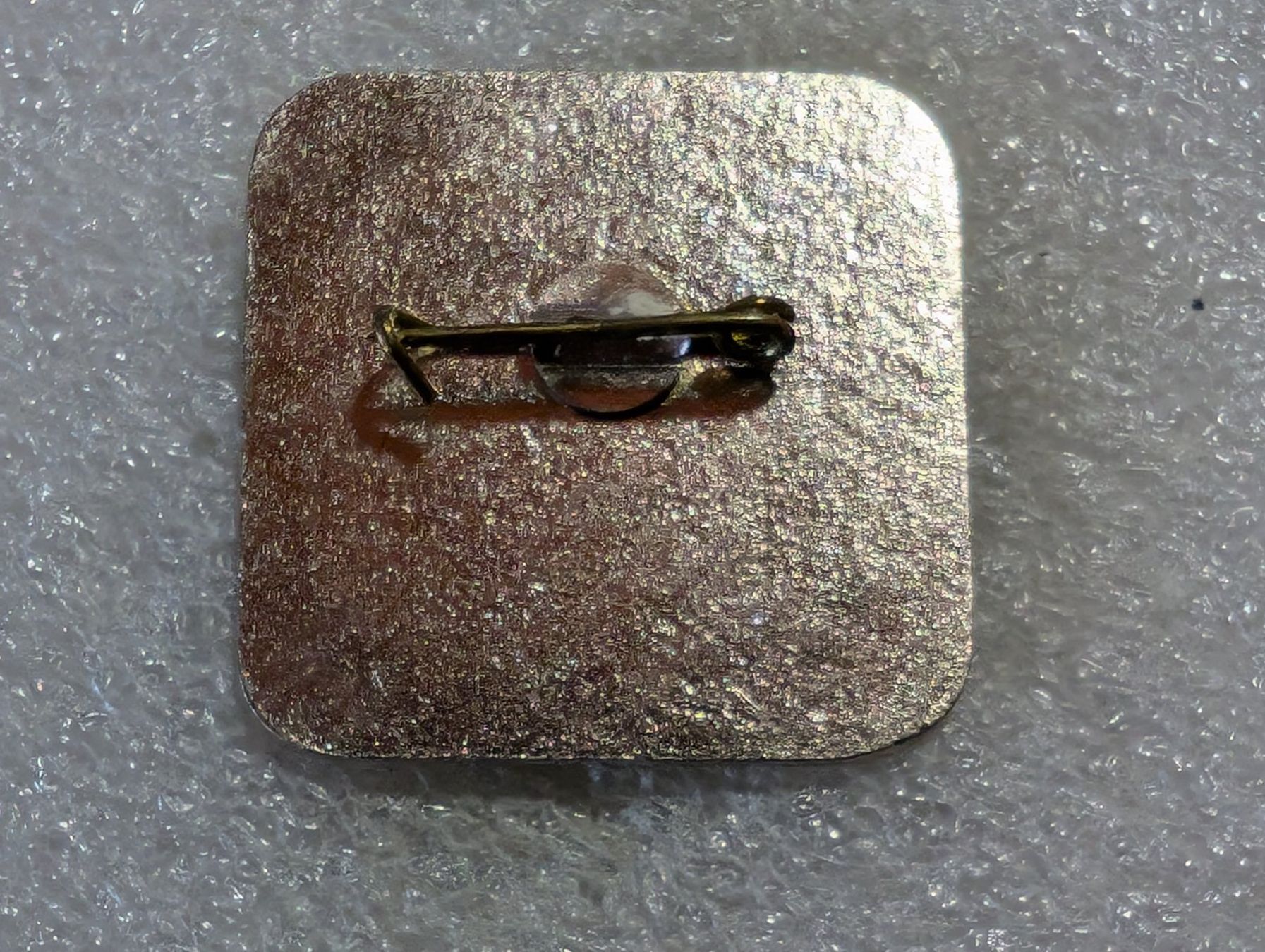 Placchette & Badge: Ansteckpin 72: – Usato da Oppligen venduto da Pin-Fall-Shop 1