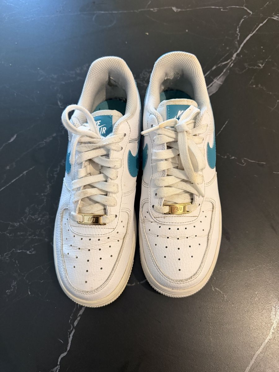 Nike Scarpe da uomo: Nike Air Force 1 Grösse 38,5 – Usato da Niederglatt ZH venduto da vul_v86c 3