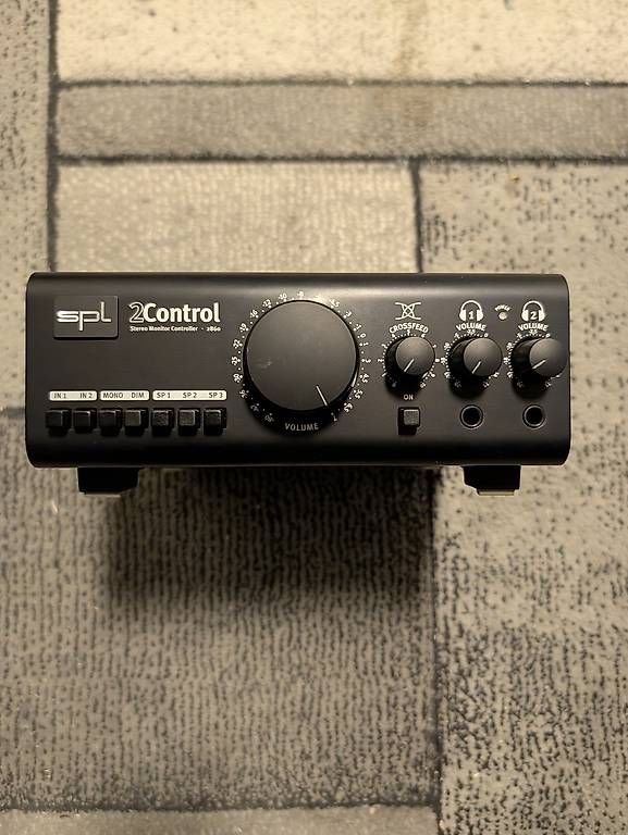 Systèmes de contrôle: SPL 2 Control Monitorcontroller  – D'occasion à Zürich par Flvr