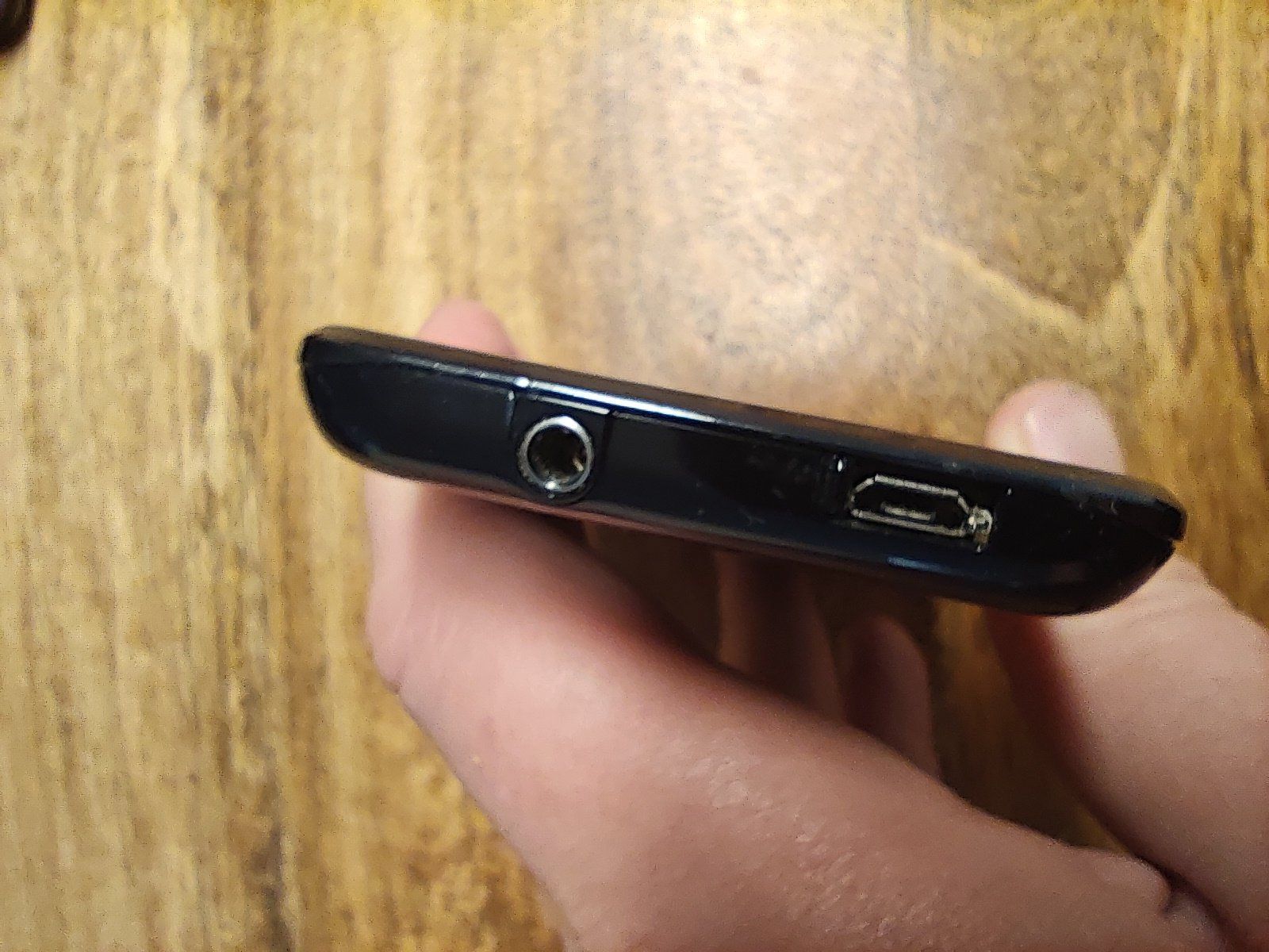 Samsung Telefoni cellulari / Smartphones: Samsung Galaxy S / I9000 – Usato da Starrkirch-Wil venduto da Manu_aka_sell 4
