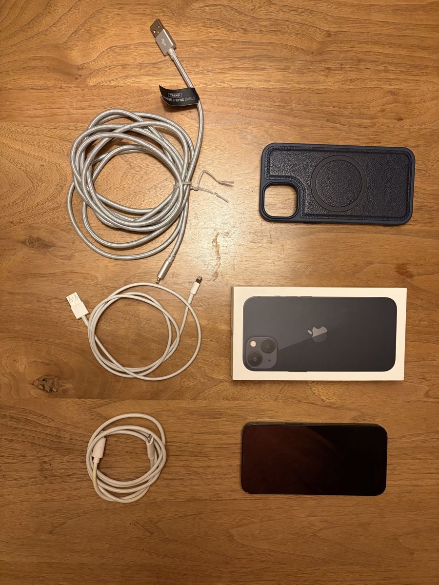 Apple Telefoni cellulari / Smartphones: iPhone 13 - 128gb – Usato da Prilly venduto da mai_r5jl