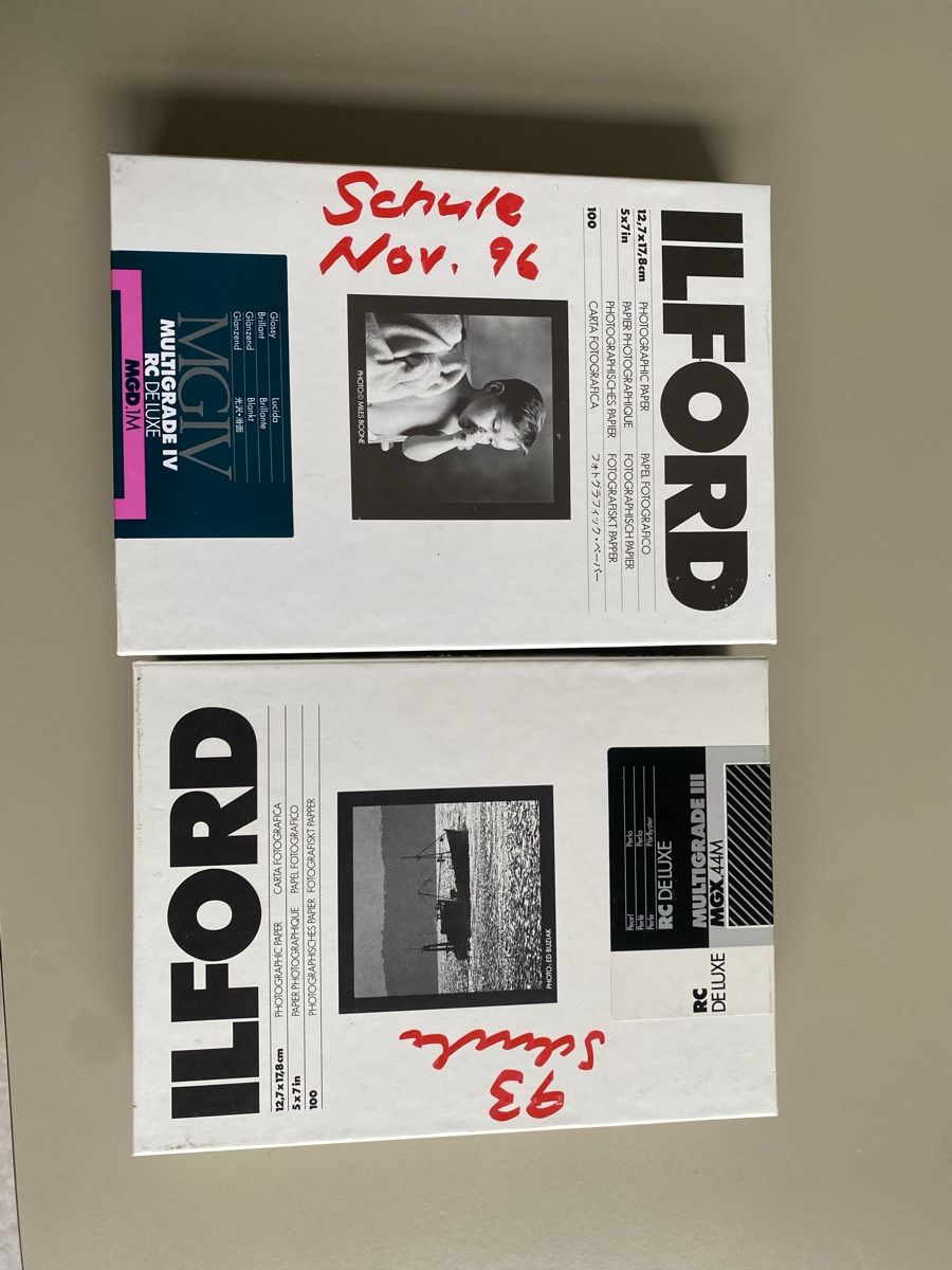 Ilford Carta: Vintage Fotopapier – Usato da Thalheim AG venduto da wernliegg 3