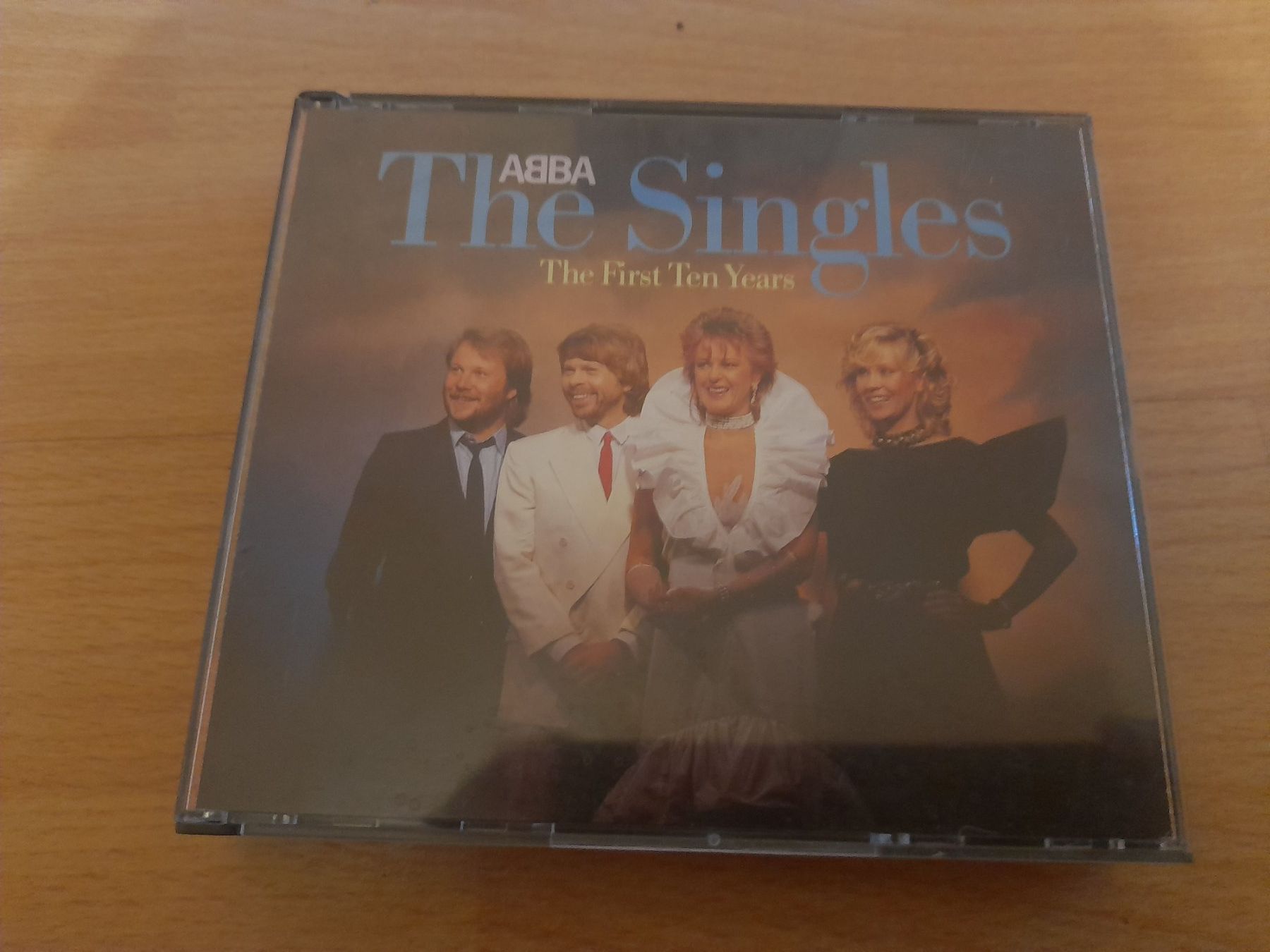 CD: 2CD ABBA The Singles The First Ten Years – Usato da Lustmühle venduto da chevi03