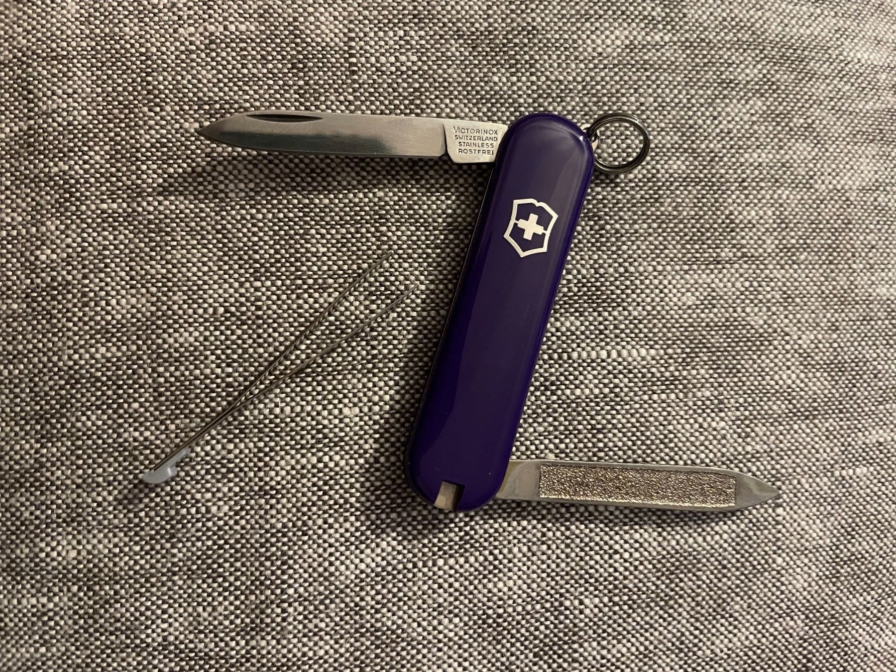 Victorinox Taschenmesser: Victorinox Messer Escort – Neu (gemäss Beschreibung) aus Rümlang von euqinom16