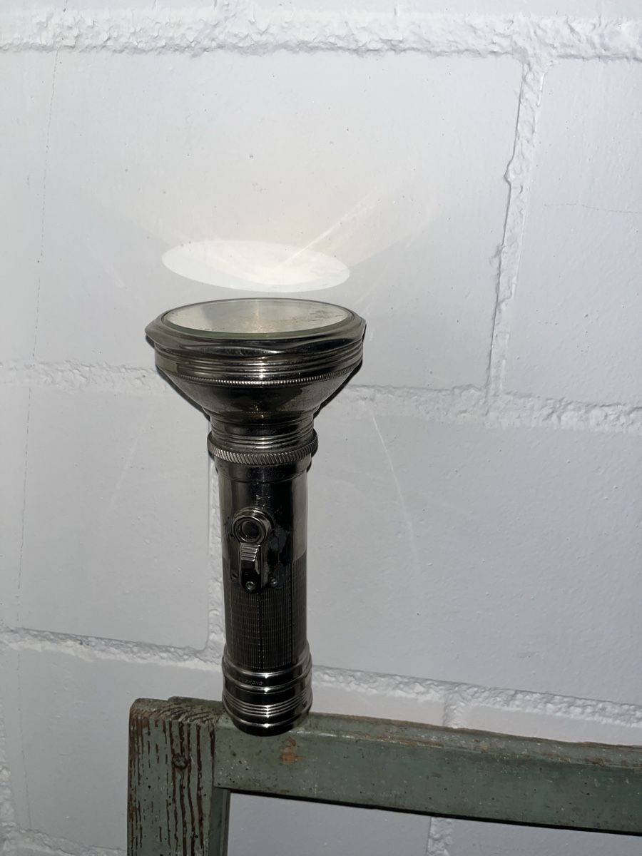 Lampade: Antike Taschenlampe " Made in Hongkong" – Usato da Würenlos venduto da KLG_3TBs 4