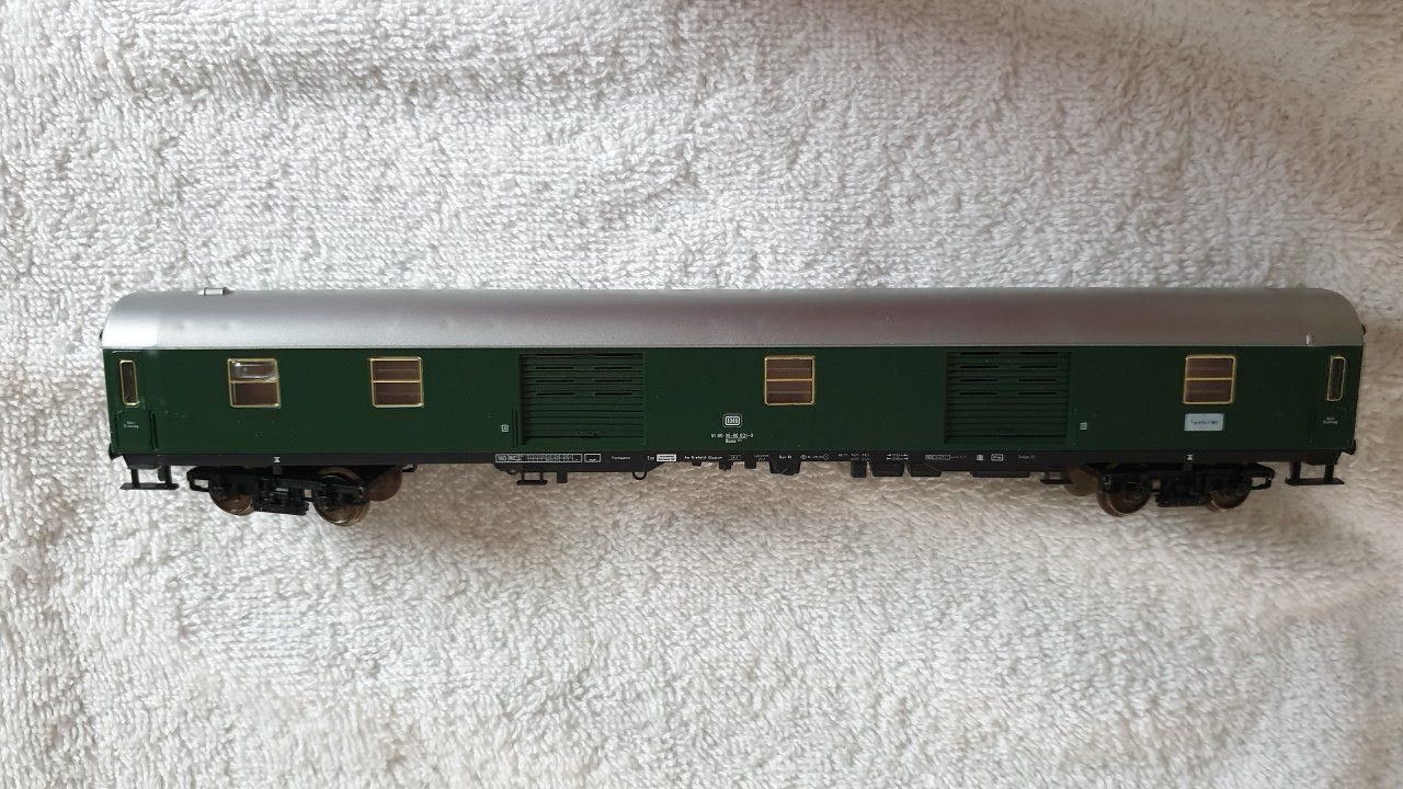 Fleischmann Modellini di ferrovie: Fleischmann Packwagen Art. Nr. 5101 – Usato da Dagmersellen venduto da Minsch66 4