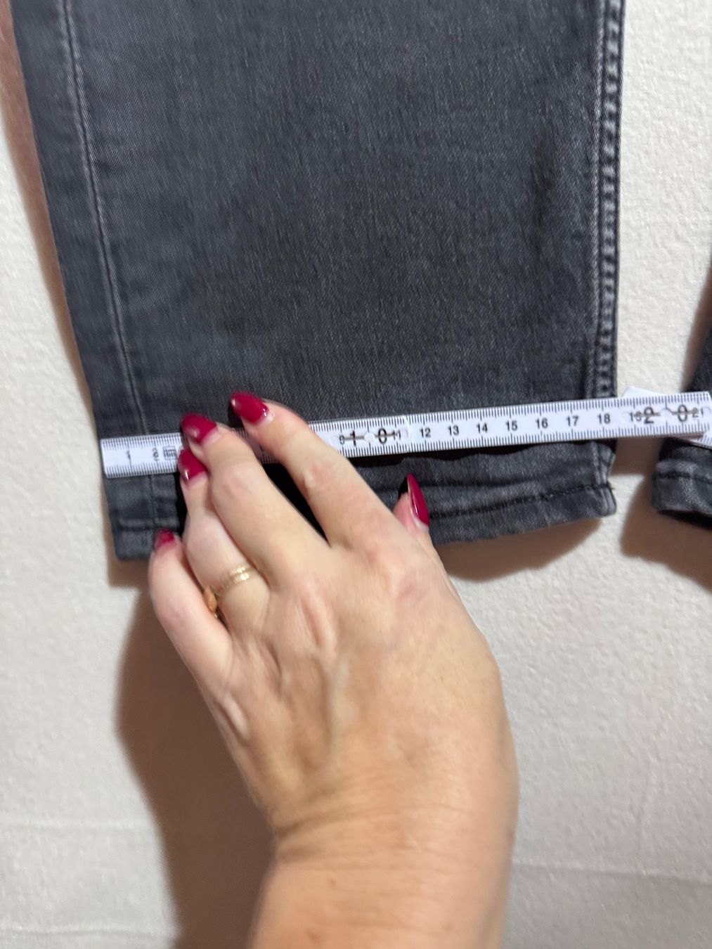 Jeans: Graue Jeans Gr. 30/32 – Usato da Grosswangen venduto da SALE_SALE_SALE 3