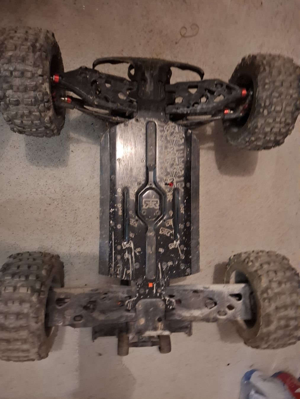 Arrma Modellismo RC: arrma 8s outcast – Usato da Schönenberg ZH venduto da Loecross1 6