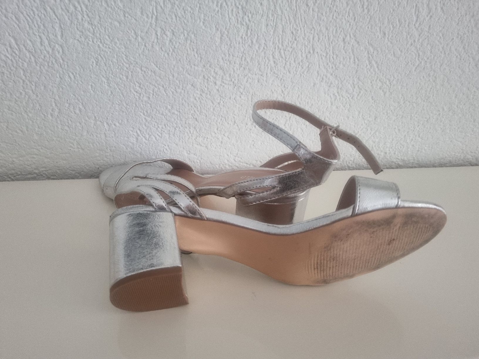 Anna Field Scarpe da donna: Anna Field Sandaletten Silber, Gr. 40 – Usato da Thalwil venduto da Tigerlily1992 4