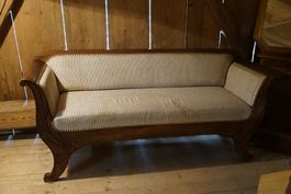 Sofa Biedermeier auf Nussbaum