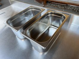 2 Stück Chromstahl Gastronormschalen GN 1/3, 15 cm tief
