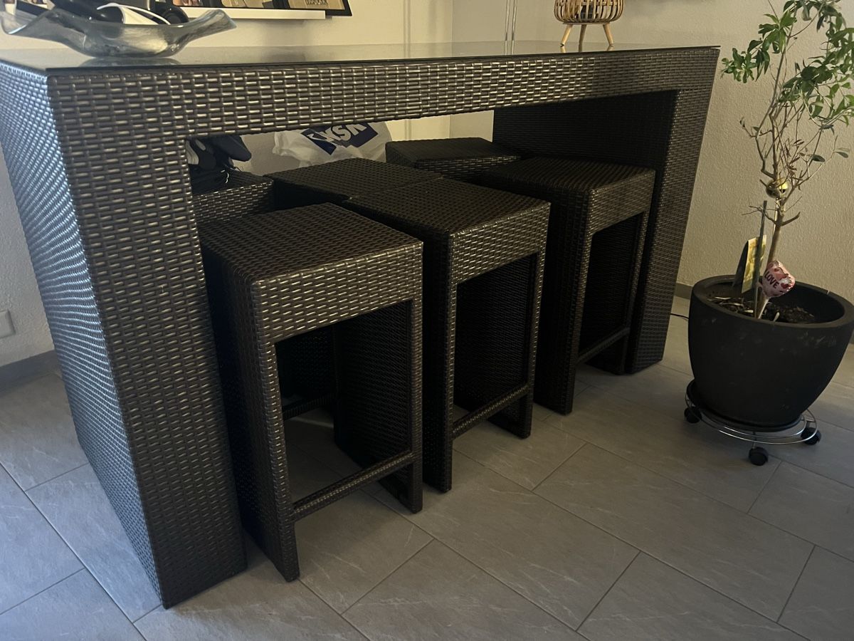 Tavoli: Rattan Bar Hochtisch – Usato da Bremgarten b. Bern venduto da ABalli