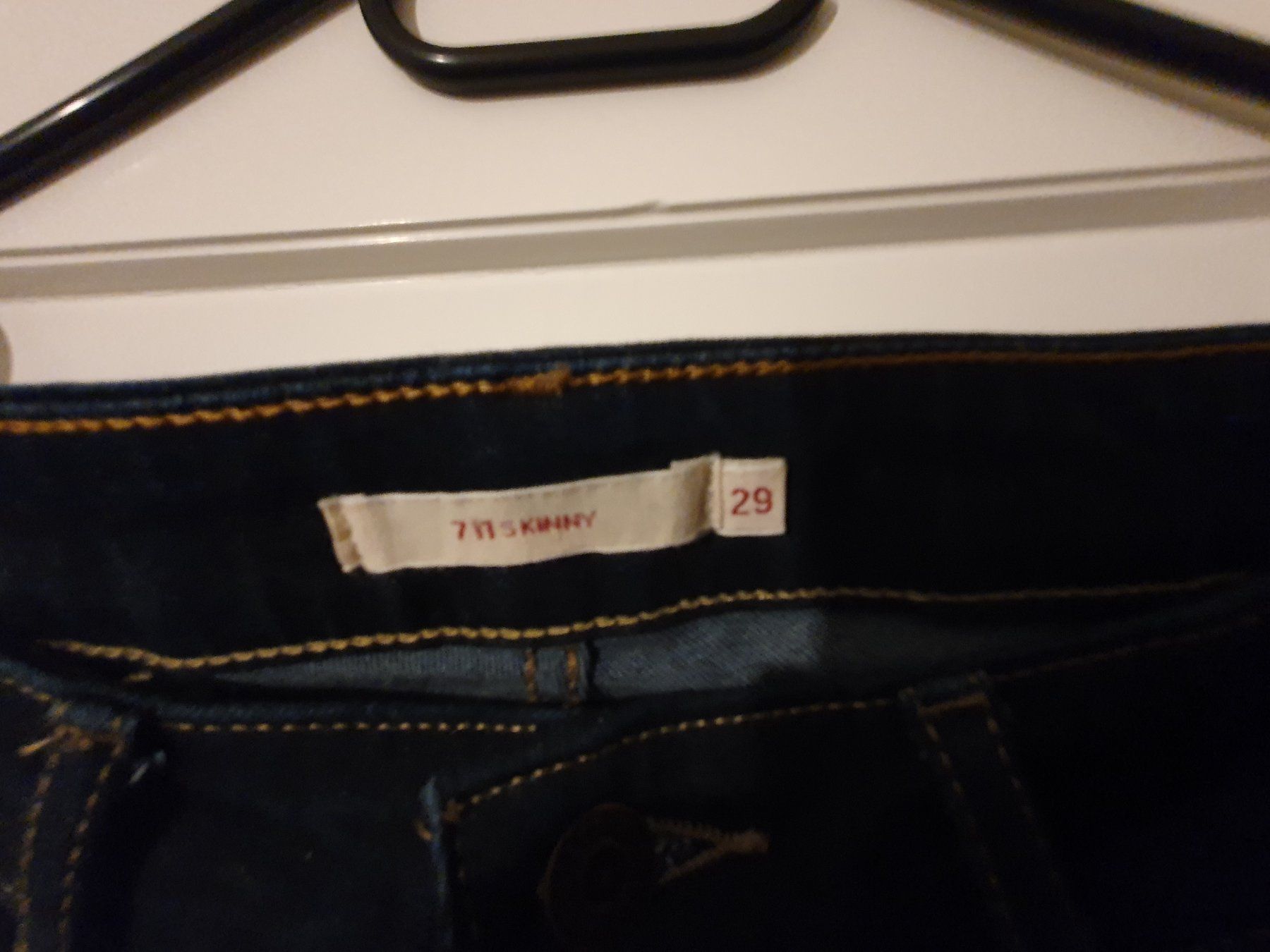 Levi's Jeans: Jeans LEVIS – Usato da Wabern venduto da ravi3084 2