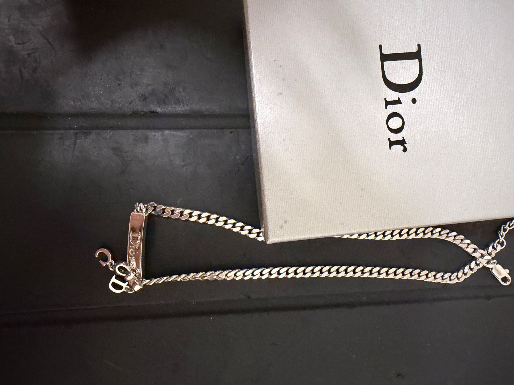 Catenine: Dior Choker – Nuovo (secondo la descrizione) da Adliswil venduto da m.200100 1