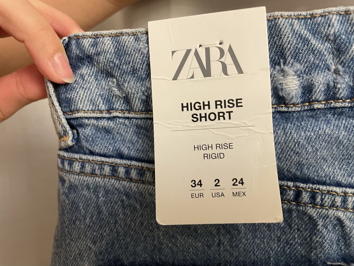 Zara Pantaloni: NEUE Jeans Shorts ZARA 34 – Nuovo e nell'imballaggio originale da Stäfa venduto da Phphch 4