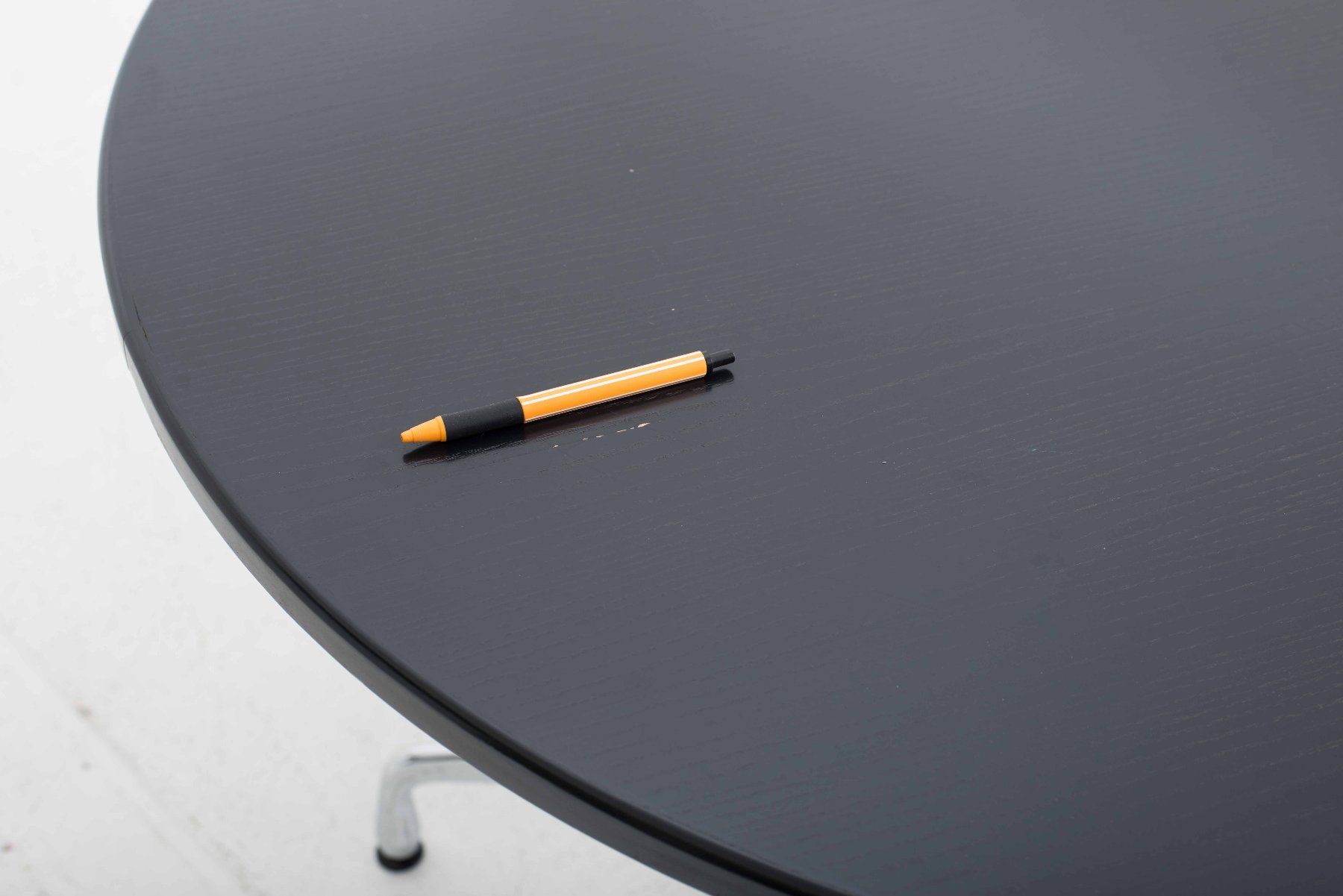 Vitra Tables: Vitra Segmented Table von Charles & Ray Eames – D'occasion à Zürich par STUZH38 4