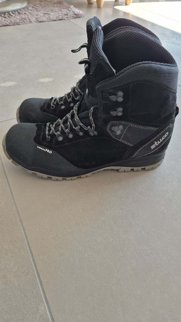 Scarpe da uomo: Chaussures de sécurité montante – Nuovo (secondo la descrizione) da Gland venduto da ozl_y9tq 1