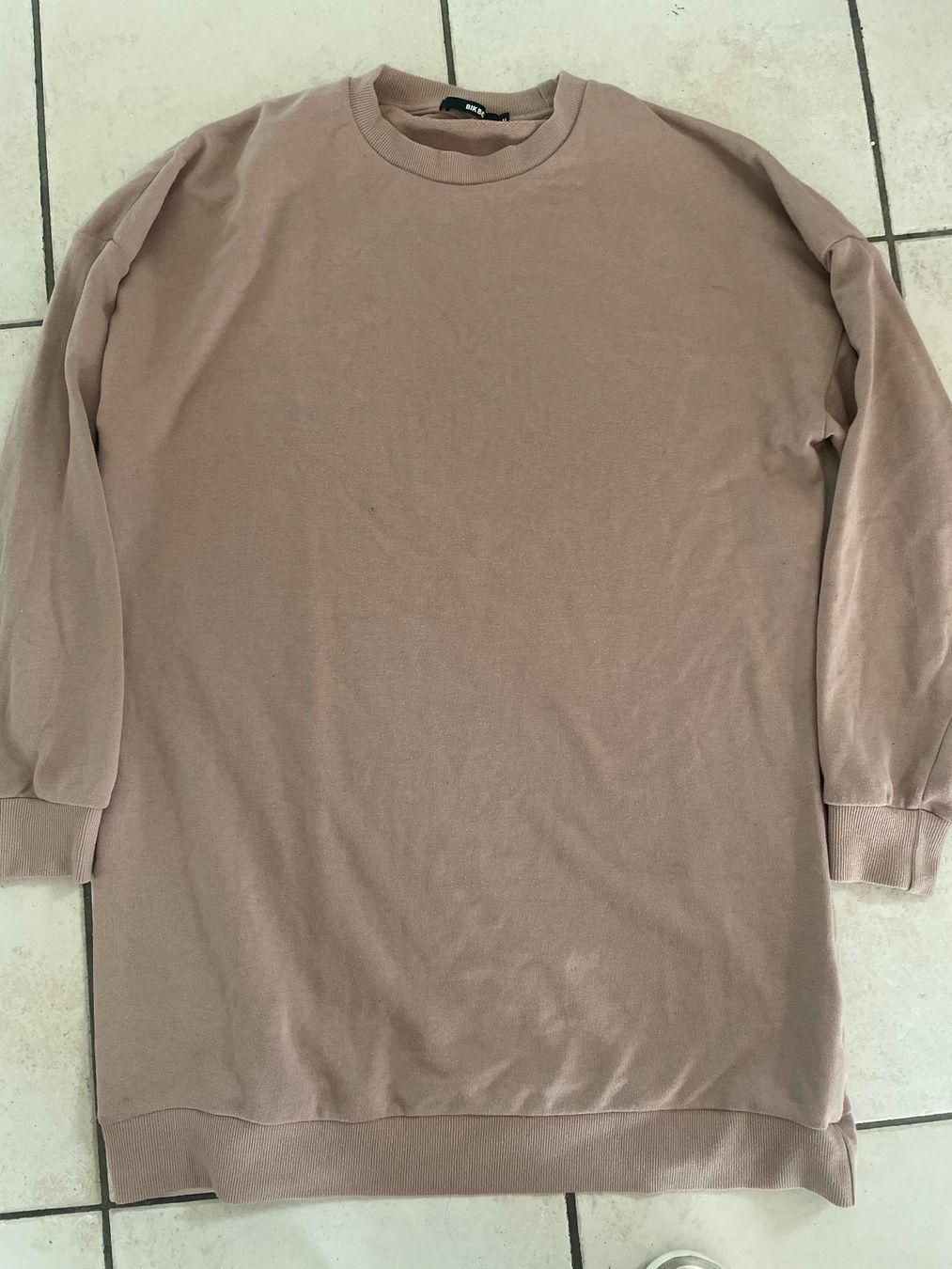 Kleider: BIK BOK Sweat Kleid Gr.M – Gebraucht aus Obergerlafingen von cabo4