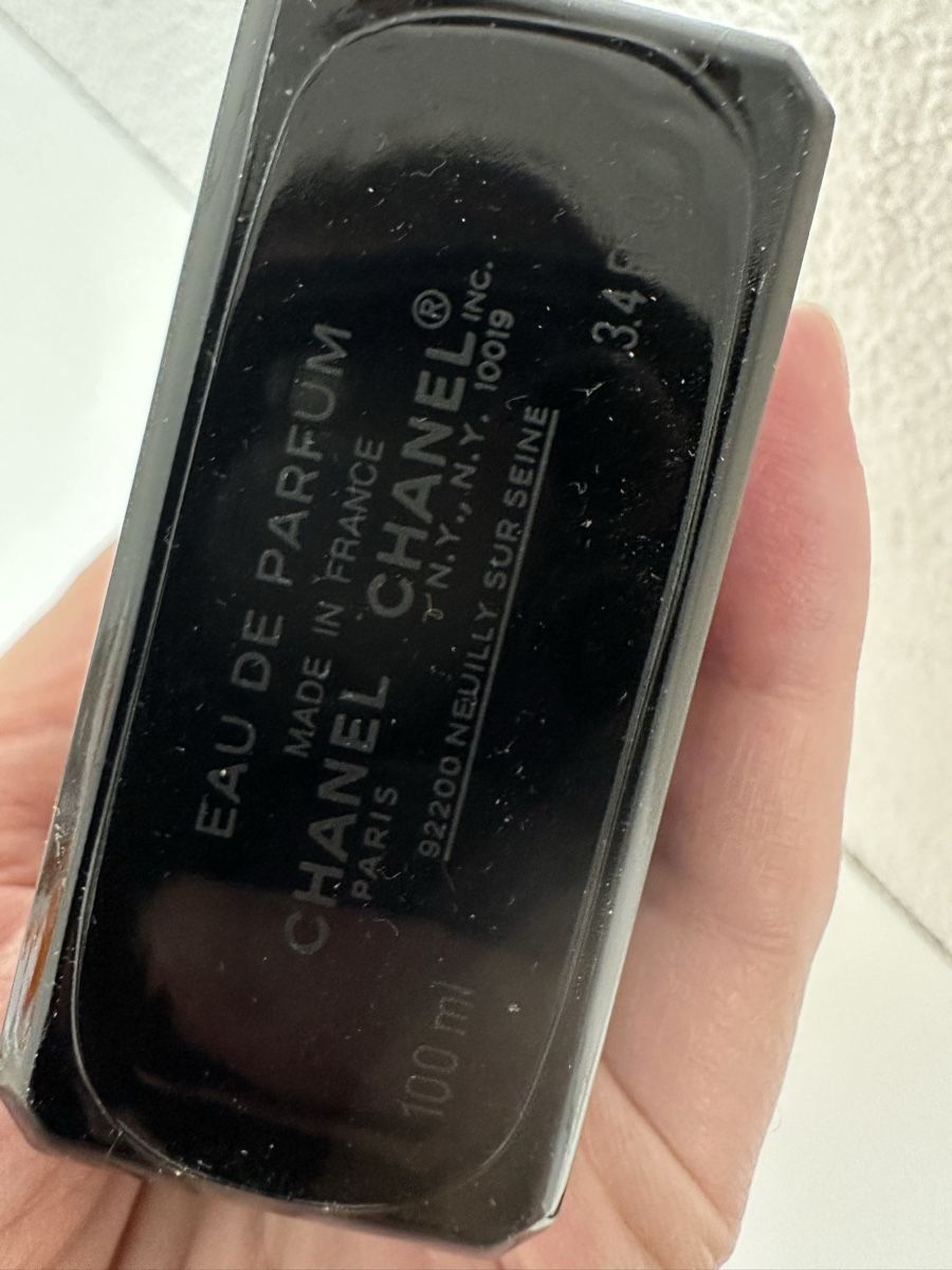 Chanel Profumi & Eau de Toilette: Chanel Coco Noir Eau de Parfum - 100ml Flacon – Usato da Honau venduto da salverella 1