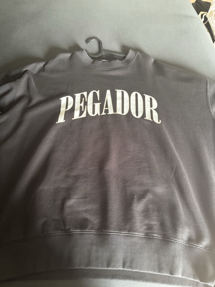 Pegador Maglioni & Felpe: Pullover Pegador schwarz Grösse XL  – Nuovo e nell'imballaggio originale da Wald AR venduto da bertli00