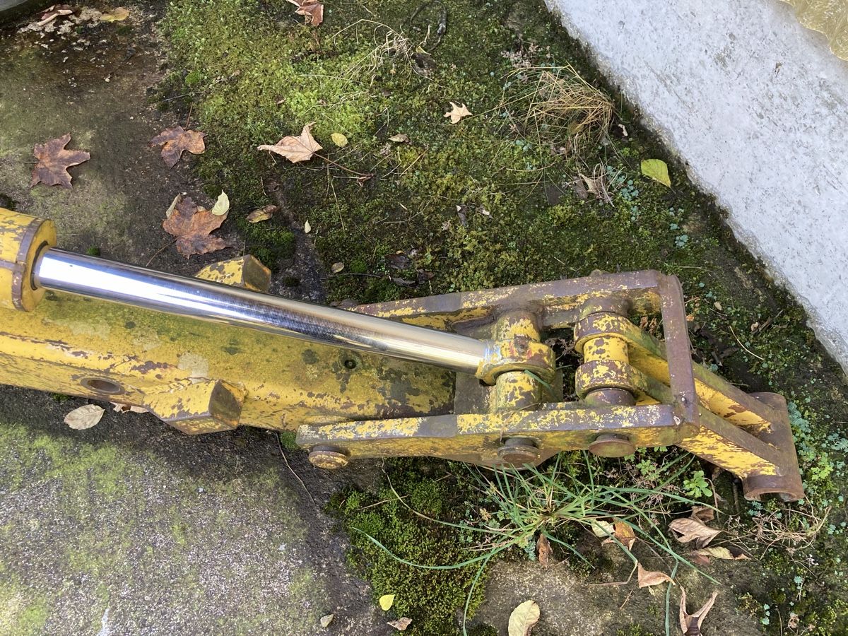 Escavatori: Menzi Arm – Usato da Alpthal venduto da oldeimer